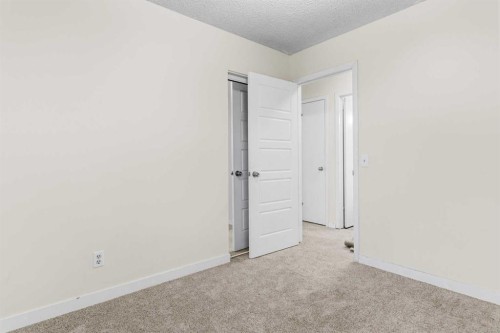 37 Martingrove Way Ne, Calgary, AB - Indoor Photo Showing Other Room