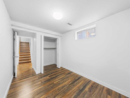 37 Martingrove Way Ne, Calgary, AB - Indoor Photo Showing Other Room