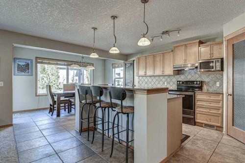 225 Kincora Heights Nw, Calgary, AB - Indoor Photo Showing Kitchen