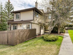22-115 Bergen Road NW Calgary, AB T3K 1P2