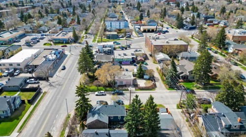 426 8 Avenue Ne, Calgary, AB - Outdoor With View