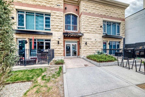 1002-735 2 Avenue Sw, Calgary, AB - Outdoor With Facade