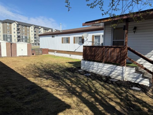 5302 Birch Road, Olds, AB - Outdoor