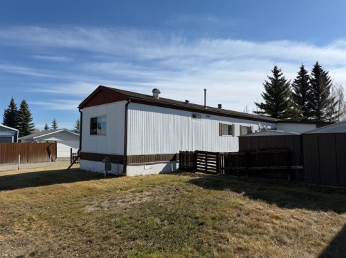 5302 Birch Road, Olds, AB - Outdoor