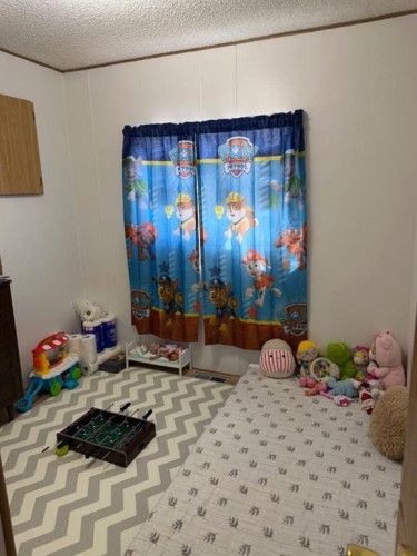 5302 Birch Road, Olds, AB - Indoor Photo Showing Bedroom