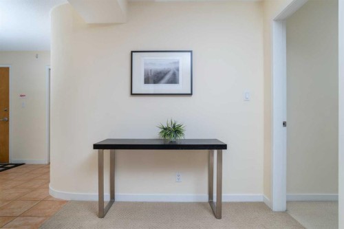 404-1108 6 Avenue Sw, Calgary, AB - Indoor Photo Showing Other Room