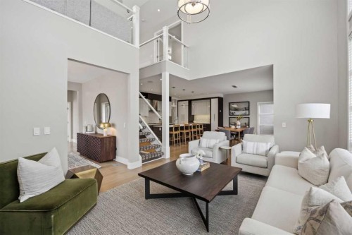 81 West Point Close Sw, Calgary, AB - Indoor Photo Showing Living Room