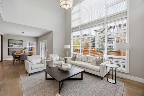 81 West Point Close Sw, Calgary, AB - Indoor Photo Showing Living Room