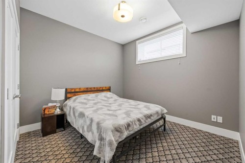 81 West Point Close Sw, Calgary, AB - Indoor Photo Showing Bedroom