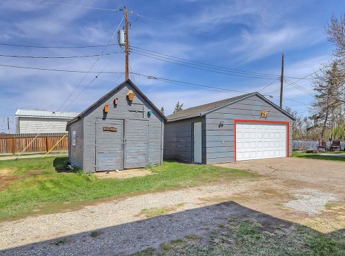 5136 54 Avenue, Stavely, AB - Outdoor