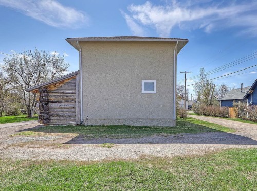 5136 54 Avenue, Stavely, AB - Outdoor