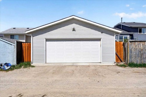 124 Martinwood Court Ne, Calgary, AB - Outdoor With Exterior