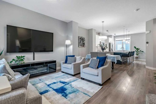 305 Cranbrook Walk Se, Calgary, AB - Indoor Photo Showing Living Room