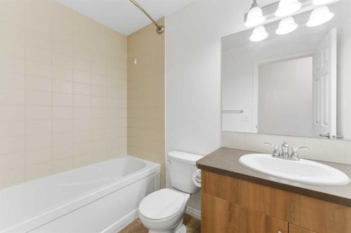 547 Windstone Common Sw, Airdrie, AB - Indoor Photo Showing Bathroom