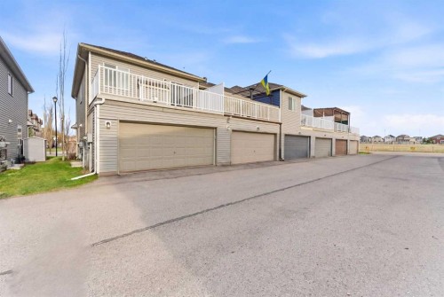 547 Windstone Common Sw, Airdrie, AB - Outdoor