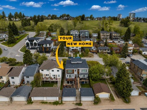 4827 22 Avenue Nw, Calgary, AB - Outdoor With View
