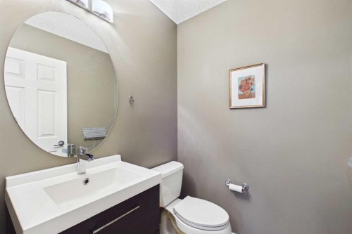 149 Tuscany Ravine Bay Nw, Calgary, AB - Indoor Photo Showing Bathroom