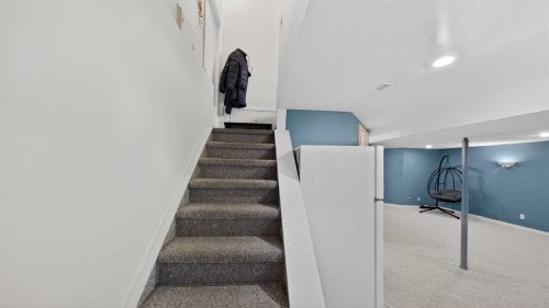 1134 Lakeway Boulevard South, Lethbridge, AB - Indoor Photo Showing Other Room