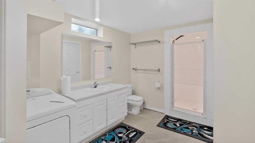 1134 Lakeway Boulevard South, Lethbridge, AB - Indoor Photo Showing Other Room