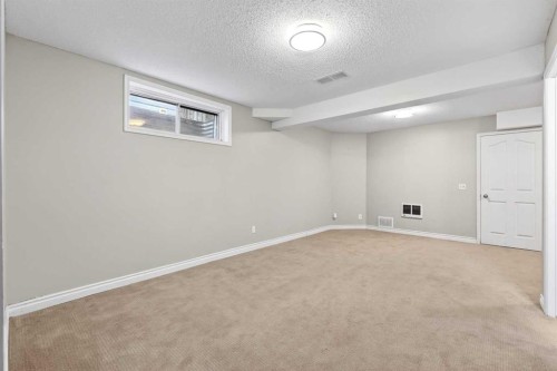 32 Millrise Crescent Sw, Calgary, AB - Indoor