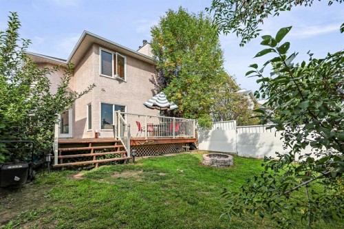 32 Millrise Crescent Sw, Calgary, AB - Outdoor With Deck Patio Veranda