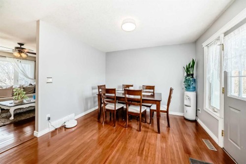 3 Shannon Close, Olds, AB - Indoor Photo Showing Dining Room