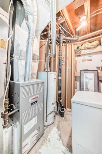 3 Shannon Close, Olds, AB - Indoor Photo Showing Basement
