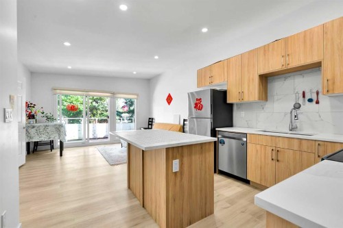 5023 North Haven Drive Nw, Calgary, AB - Indoor Photo Showing Kitchen