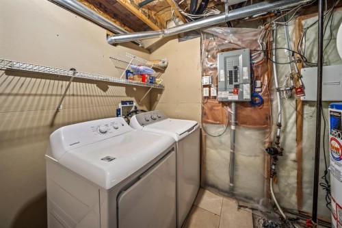 503-108 Armstrong Place, Canmore, AB - Indoor