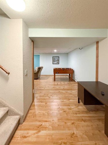4117 Silverpark Estates Close, Olds, AB - Indoor