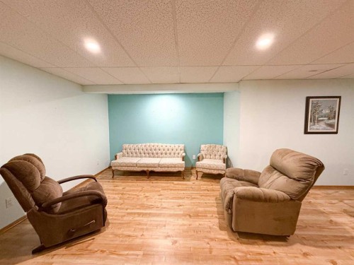 4117 Silverpark Estates Close, Olds, AB - Indoor