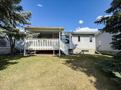 4117 Silverpark Estates Close, Olds, AB - Outdoor