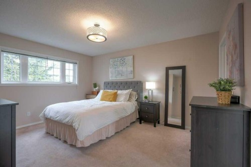 121 Chaparral Way Se, Calgary, AB - Indoor Photo Showing Bedroom
