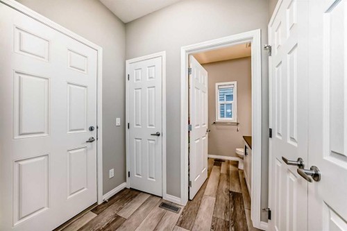73 Lucas Heights Nw, Calgary, AB - Indoor Photo Showing Other Room
