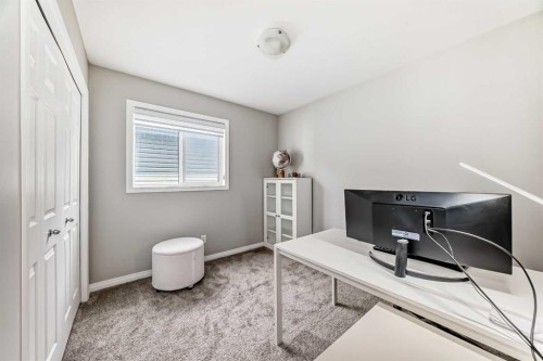 73 Lucas Heights Nw, Calgary, AB - Indoor Photo Showing Office