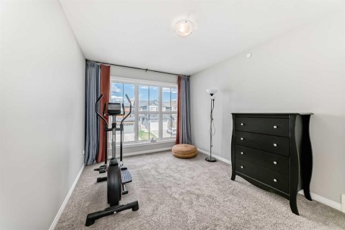 73 Lucas Heights Nw, Calgary, AB - Indoor