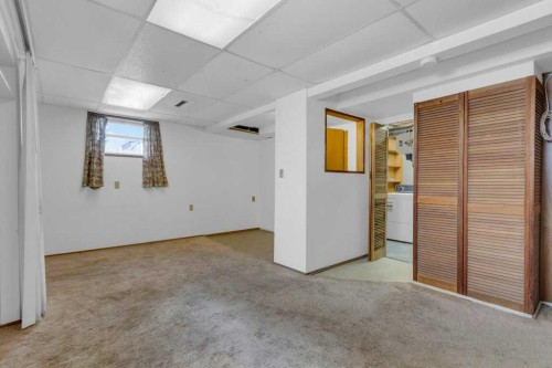 66 34 Avenue Sw, Calgary, AB - Indoor