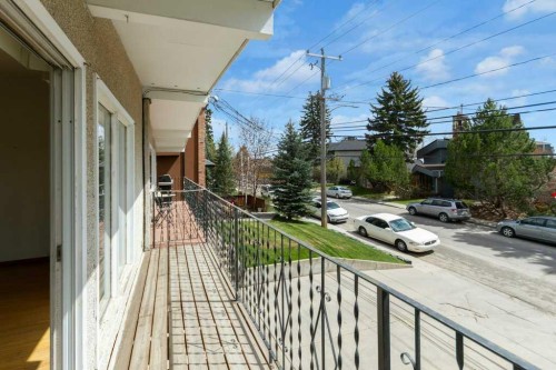 66 34 Avenue Sw, Calgary, AB - Outdoor With Exterior