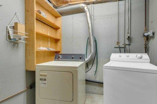 66 34 Avenue Sw, Calgary, AB - Indoor Photo Showing Laundry Room