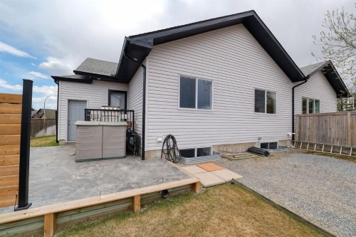 1936 High Park Circle Nw, High River, AB - Outdoor With Deck Patio Veranda With Exterior