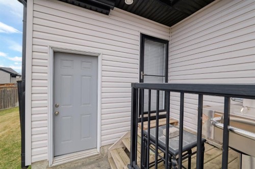 1936 High Park Circle Nw, High River, AB - Outdoor With Exterior