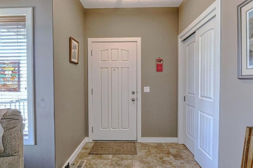 1936 High Park Circle Nw, High River, AB - Indoor Photo Showing Other Room