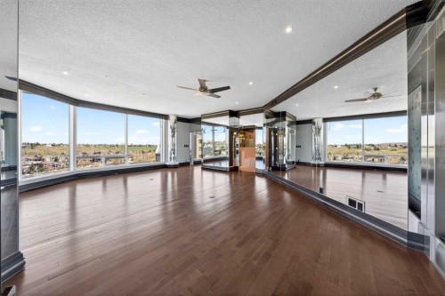 1401-837 2 Avenue Sw, Calgary, AB - Indoor Photo Showing Other Room