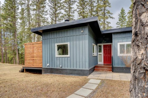 84 Burney, Bragg Creek, AB - Outdoor