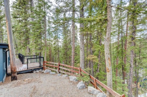 84 Burney, Bragg Creek, AB - Outdoor