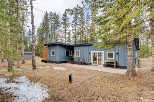 84 Burney, Bragg Creek, AB - Outdoor