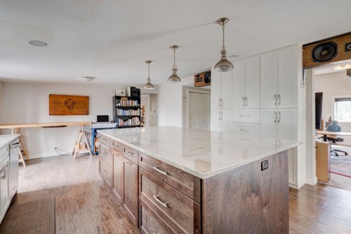 84 Burney, Bragg Creek, AB - Indoor Photo Showing Kitchen