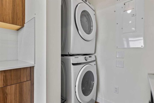 404-50 Sage Hill Walk Nw, Calgary, AB - Indoor Photo Showing Laundry Room