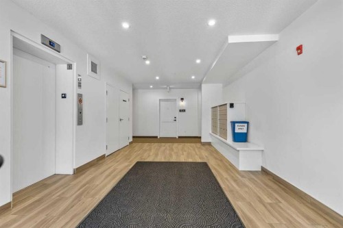 404-50 Sage Hill Walk Nw, Calgary, AB - Indoor Photo Showing Other Room