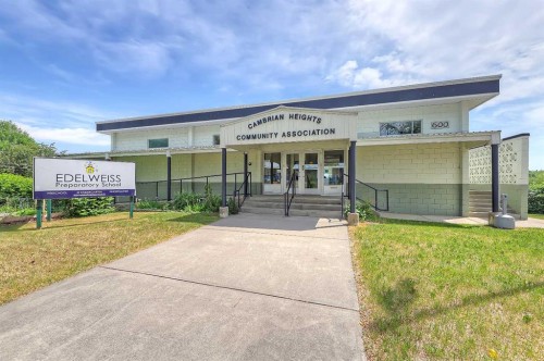84 Cambrian Drive Nw, Calgary, AB 